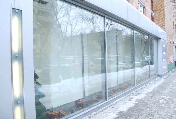Панорамное остекление магазинов и ТЦ
